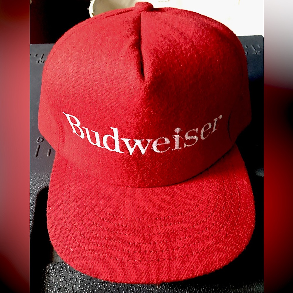 RARE RED WOOL VINTAGE BUDWEISER CAP from the mid to late 1990’s.
